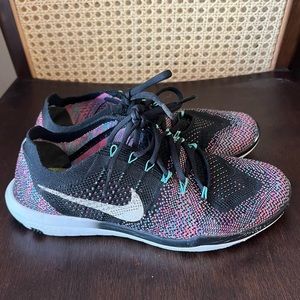 Nike Women’s Free Flyknit